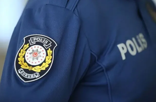 Çetelerle işbirliği yaptığı iddia edilen polis, kendisini takip eden polisi dövdürtüp kaçırdı