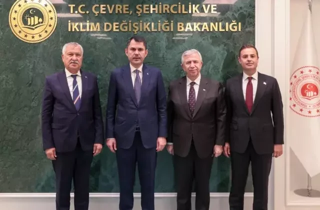 CHP’li belediye başkanlarından Murat Kurum’a ziyaret