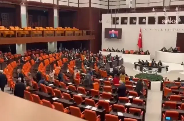 CHP’li vekiller, HSK üyelerinin seçileceği TBMM Genel Kurulu’nu terk etti