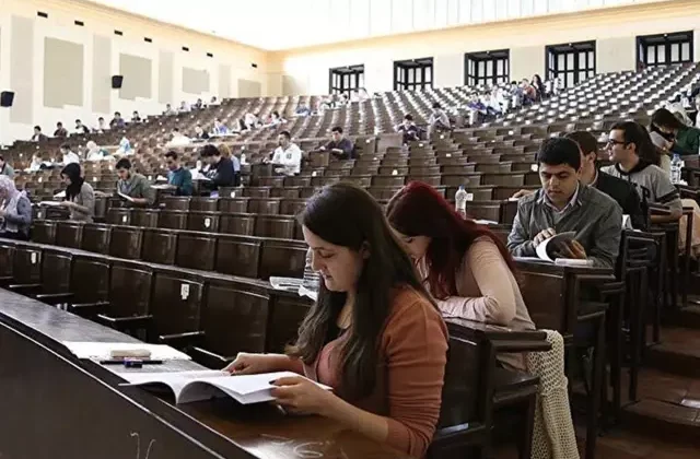 Cumhurbaşkanı Erdoğan, 7 üniversiteye yeni rektör atadı