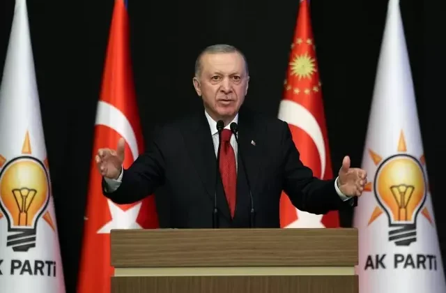 Cumhurbaşkanı Erdoğan’dan adaylık açıklaması: İstikametimizi milletimiz şekillendirecek