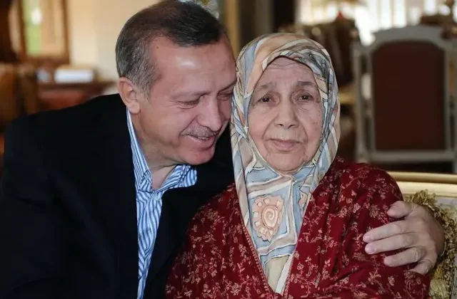 Cumhurbaşkanı Erdoğan’dan “Anneler Günü” mesajı