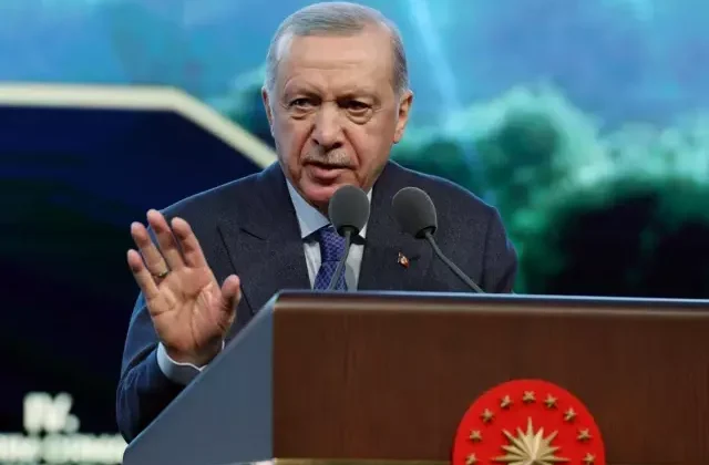 Cumhurbaşkanı Erdoğan: MİT silah bırakma sürecini titizlikle takip edecek