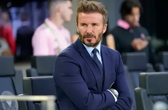 David Beckham, sezon bitmeden 17 futbolcusunu kovdu