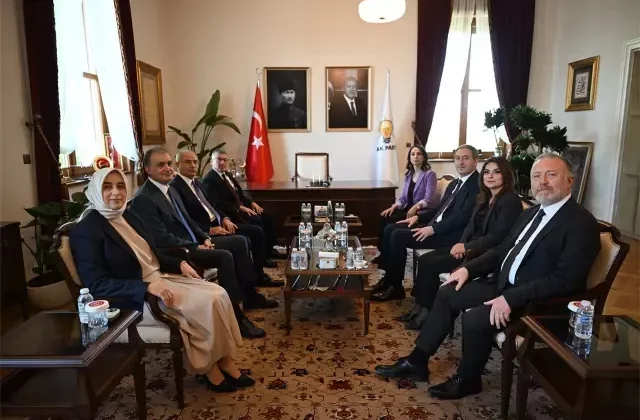 DEM Parti ziyareti sonrası AK Parti’den ilk açıklama: Aksama yok