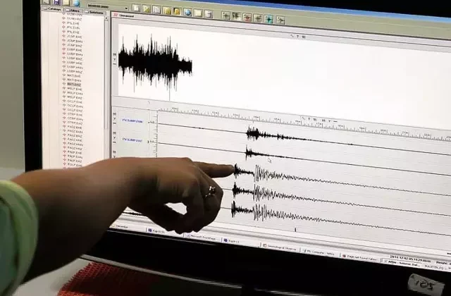 Deprem uzmanından korkutan uyarı: Türkiye 8.1 büyüklüğündeki depremlere hazırlanmalı