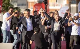 DEVA’dan istifa eden Seda Kaya Ösen CHP’ye katıldı