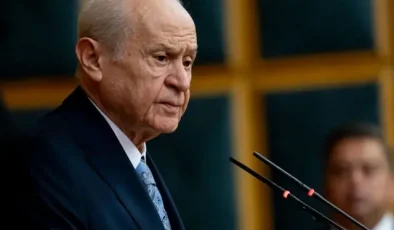 Devlet Bahçeli’den canlı yayınına dikkat çeken mesaj: Barış tek kanatlı bir kuş değildir