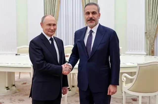 Dışişleri Bakanı Hakan Fidan, Rusya lideri Putin ile görüştü