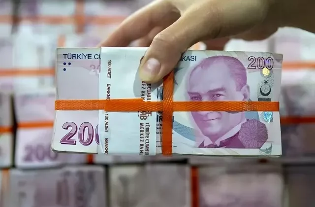 EBRD, Türkiye ekonomisi için büyüme tahminini düşürdü