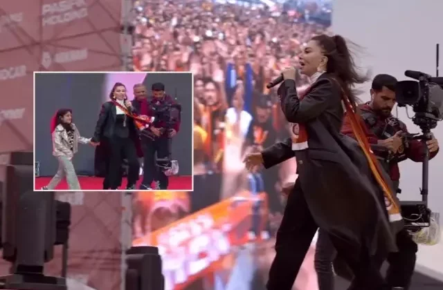 Ebru Yaşar, Galatasaray’ın şampiyonluk kutlamasında kızı ve oğluyla sahneye çıktı