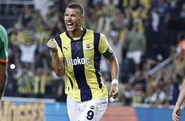Edin Dzeko, Fenerbahçe’ye veda etti