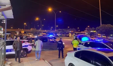 Ehliyetsiz sürücü, polis memuruna çarparak kaçtı