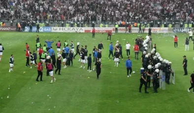 Elazığspor-Vanspor maçında yan hakemi yaralayan şahıs gözaltına alındı