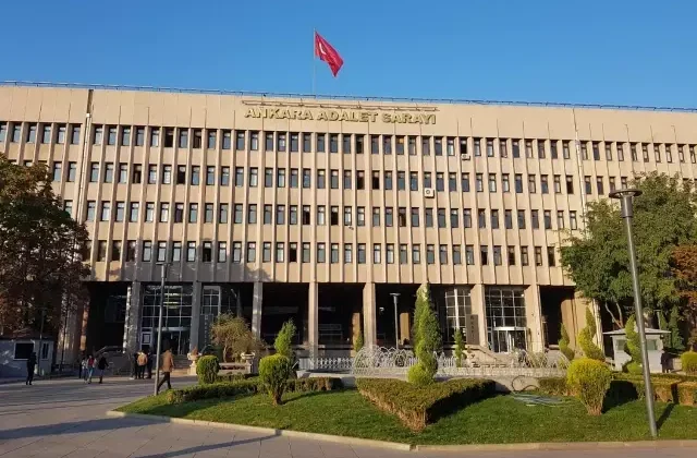 Eski eşini ve kızını Bahar Aksu cinayetiyle tehdit eden şüpheli serbest bırakıldı