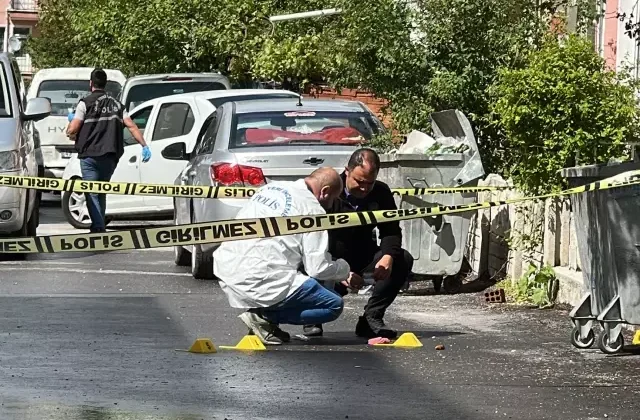 Eski sevgilisini ve kardeşini silahla vurdu, yakınları tarafından darbedildi