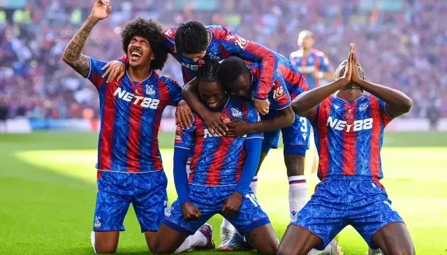 FA Cup’ta tarihe geçen final! Crystal Palace, Manchester City’i devirdi