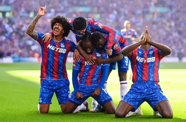 FA Cup’ta tarihe geçen final! Crystal Palace, Manchester City’i devirdi
