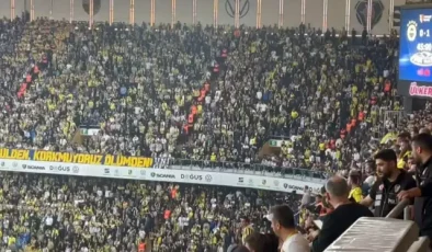 Fenerbahçe tribünlerinden Ali Koç’a dev protesto