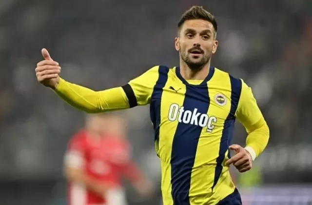 Fenerbahçe’de Dzeko’dan sonra bir ayrılık daha: Dusan Tadic