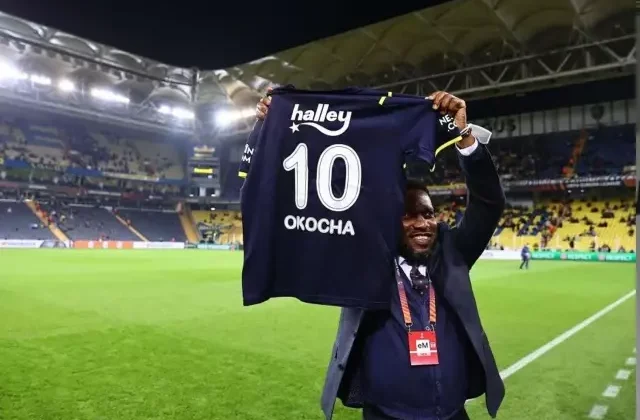 Fenerbahçe’nin efsanesi Okocha’dan Galatasaraylıları sevindirecek Osimhen sözleri