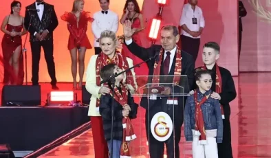 Galatasaray Başkanı Dursun Özbek’ten Osimhen açıklaması