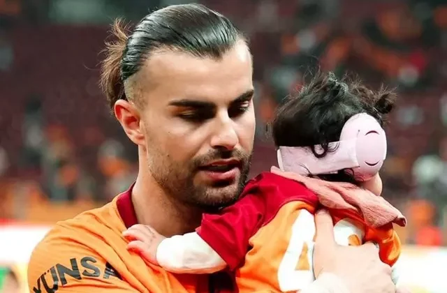 Galatasaraylı futbolculardan şampiyonluk sonrası ilk sözler: 16 aylık kızımın 3. şampiyonluğu