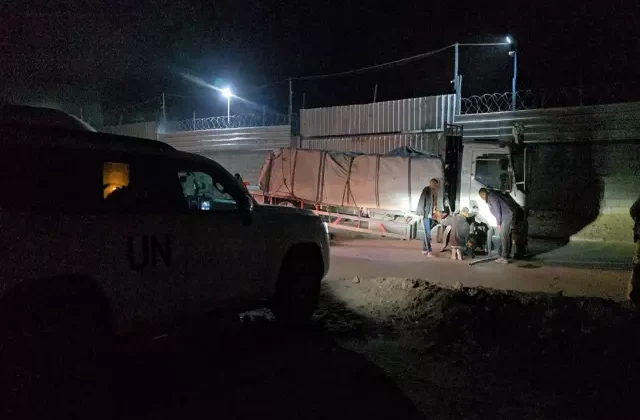 Gazze’ye giren insani yardımlar Filistinlilere ulaşmadı