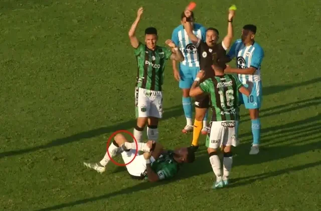 Gencecik futbolcunun kariyerini bitiren faul