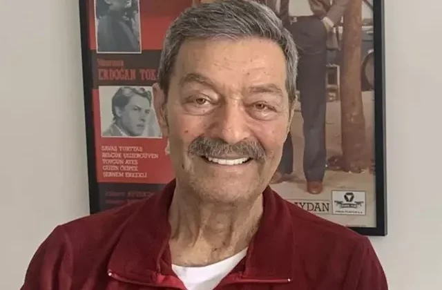 Hastanedeki tedavisinin ardından taburcu edilen Kadir İnanır’ın son hali sevenlerini üzdü