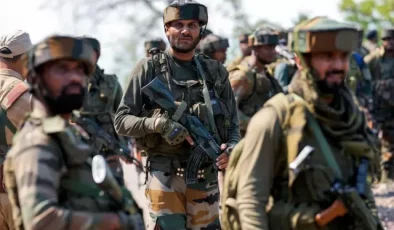 Asya’da gerilim tavan yaptı! Hindistan’dan Pakistan’a füze saldırısı