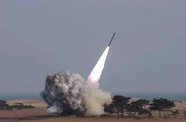 Husiler, İsrail’e balistik füze ile saldırdı! Tel Aviv’den siren sesleri yükseldi