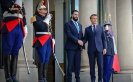 İlk kez Avrupa’da! Suriye lideri Şara, Fransa Cumhurbaşkanı Macron bir araya geldi