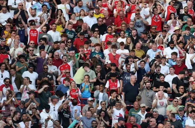 İngiliz devi Arsenal, Filistin’e destek olan 22 yıllık çalışanını düşünmeden kovdu