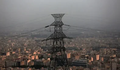 İran’da aşırı enerji tüketimine ceza! 1103 evin elektriği kesildi