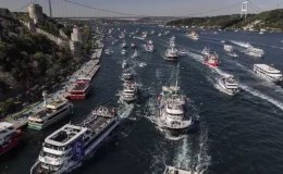 İstanbul Boğazı’nda inanılmaz görüntüler! Sarıyerspor şampiyonluğu kutladı