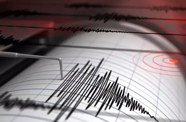 İstanbul’da bir deprem daha! Büyüklüğü düşük olsa da korkuttu