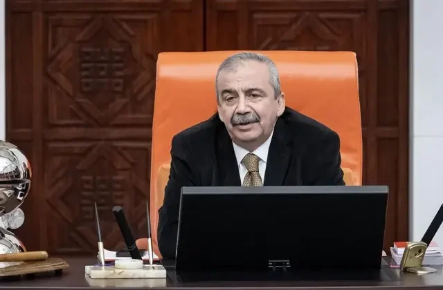 İşte hayatını kaybeden Sırrı Süreyya Önder’in hafızalara kazınan ‘helallik’ sözleri
