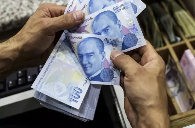 İşte son enflasyon verileri ışığında zamlı memur maaşları