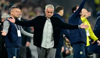 Jose Mourinho’dan Galatasaray’a çok ağır sözler: Kutlayış biçiminiz, insani boyutunuzu gösterir