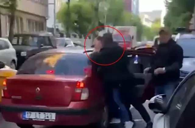 Kaçırmaya çalıştıkları kadın direnince öldürdüler! Kan donduran anlar kamerada