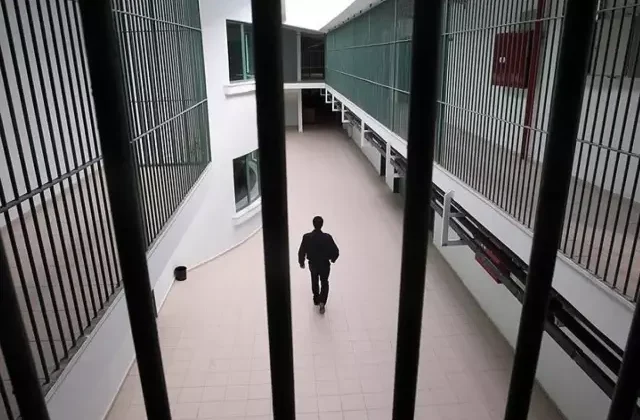 Kaçtı sanılan mahkumun adliyede unutulduğu ortaya çıktı