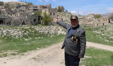 Kıbrıs Gazisi 35 yıldır ıssız köyü bekliyor, nedenini duyanlar “Helal olsun” diyor