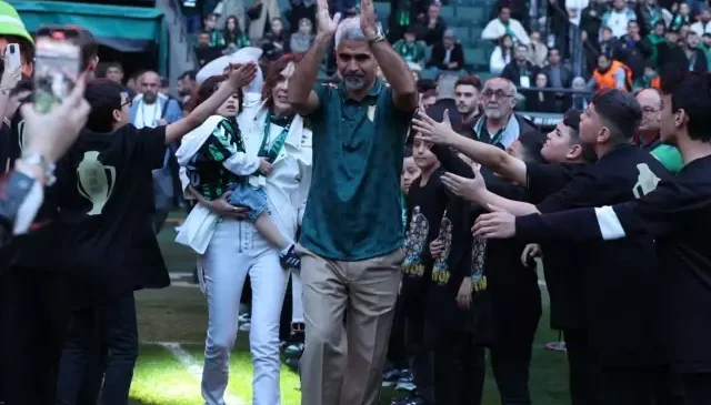 Kocaelispor’dan ayrılan İsmet Taşdemir memleketinin takımını çalıştıracak
