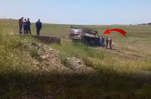 Küle dönen kamyonette baba ve oğlunun cesedi bulundu