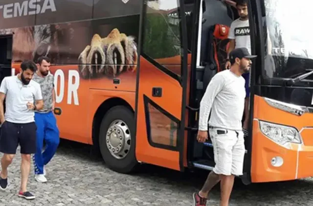 Küme düşen takımda futbolcular kaçmaya başladı