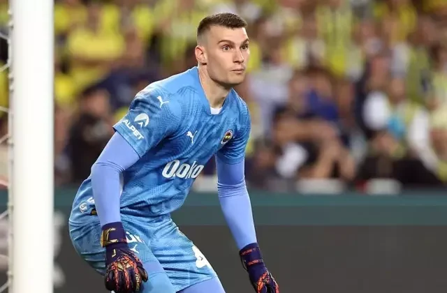 Livakovic’in kalemini kıran Fenerbahçe yeni kalecisini buldu