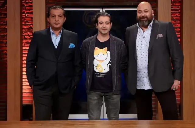 MasterChef’in eski jüri üyesi siyasete atılarak CHP’ye katıldı