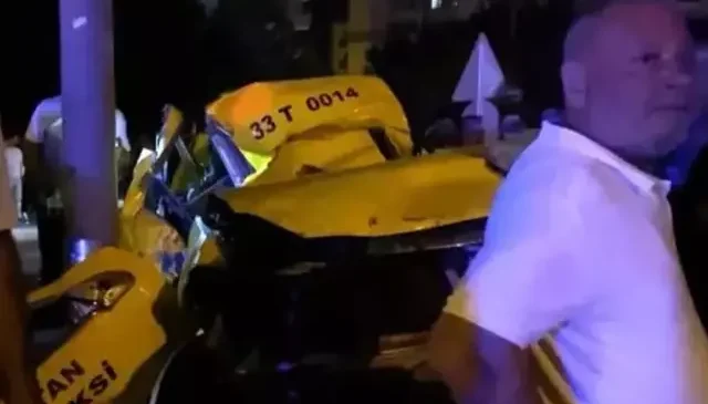 Mersin’de trafik kazası! 2 kişi hayatını kaybetti