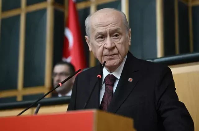 MHP lideri Devlet Bahçeli’den ‘Anneler Günü’ mesajı: Akan yaşlar kurumadıkça rahat olamayız